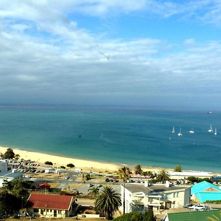 View At The Bay 4 Apartment Mossel Bay Bagian luar foto