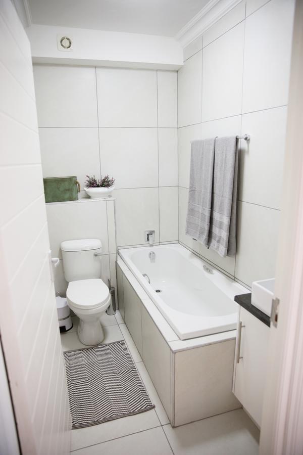 View At The Bay 4 Apartment Mossel Bay Bagian luar foto